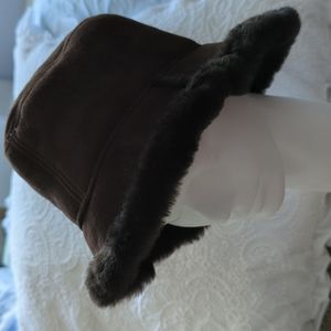 Saks Fifth Avenue fur trim hat